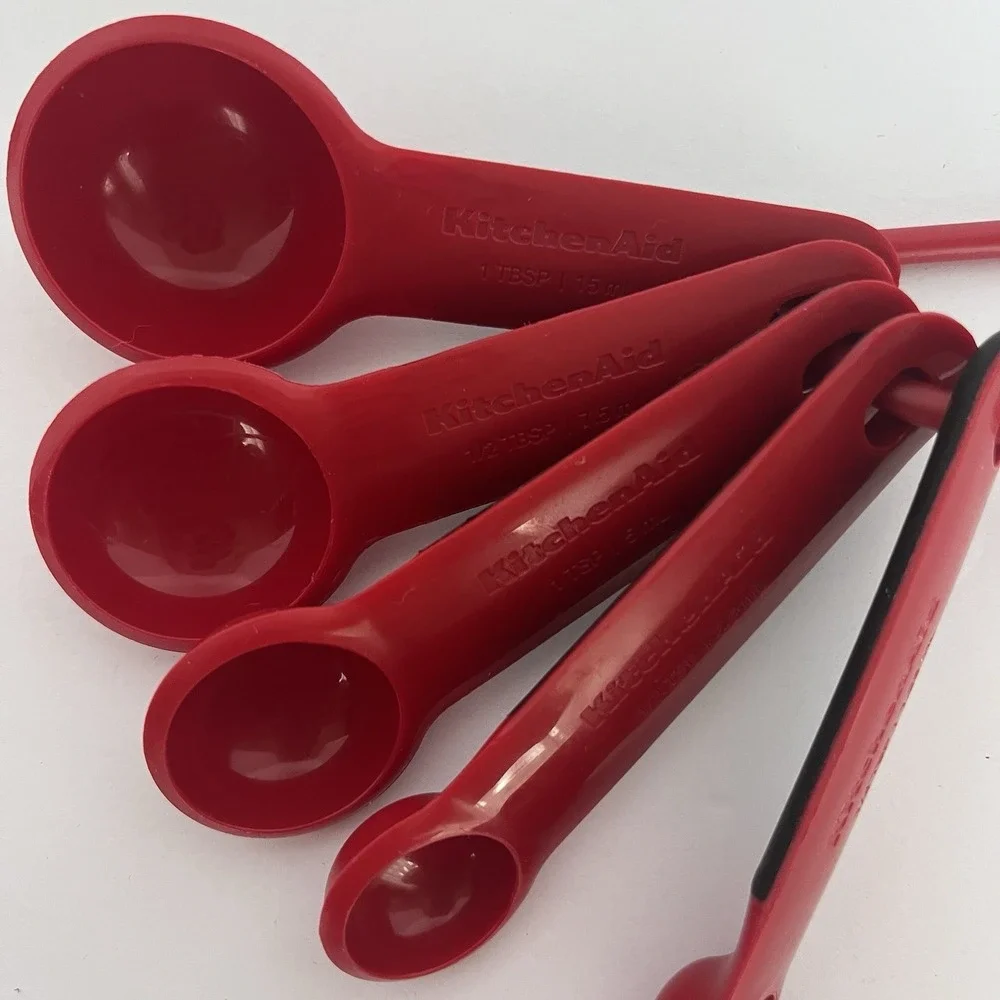Kitchen Aid Measuring Cups and‎ Spoons Bundle Red EUC Please Read Description